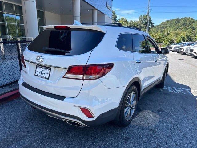 Used 2017 Hyundai Santa Fe SE w/ SE Premium Package 02 FWD image 4