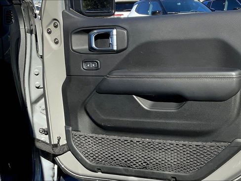 Certified 2021 Jeep Wrangler Unlimited Sahara w/ Cold Weather Group image 20