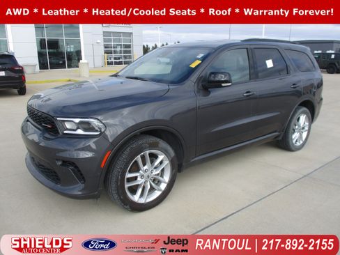 Used 2024 Dodge Durango GT image 1