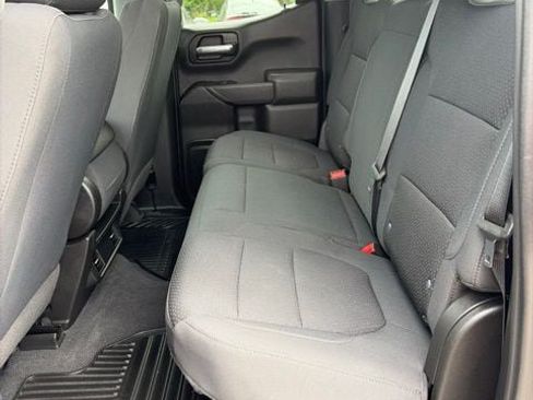 Used 2020 Chevrolet Silverado 1500 Custom w/ Custom Value Package AWD/4WD image 13