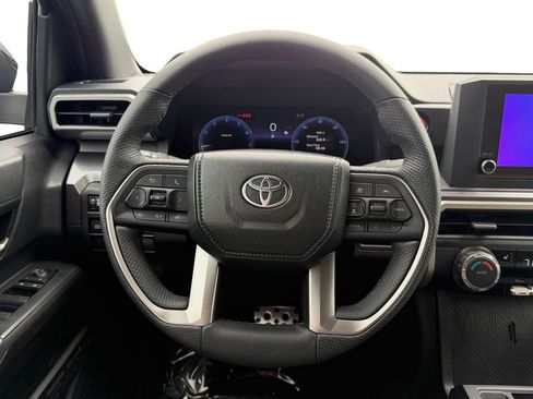 Certified 2025 Toyota Tacoma TRD Sport image 13