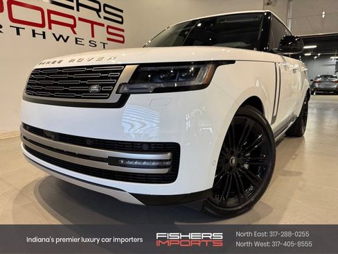 Used 2025 Land Rover Range Rover SE AWD/4WD image 1