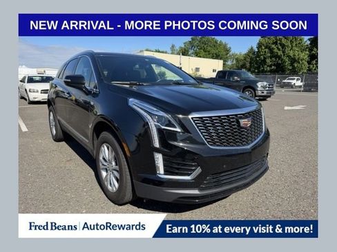 Used 2023 Cadillac XT5 Luxury FWD image 1