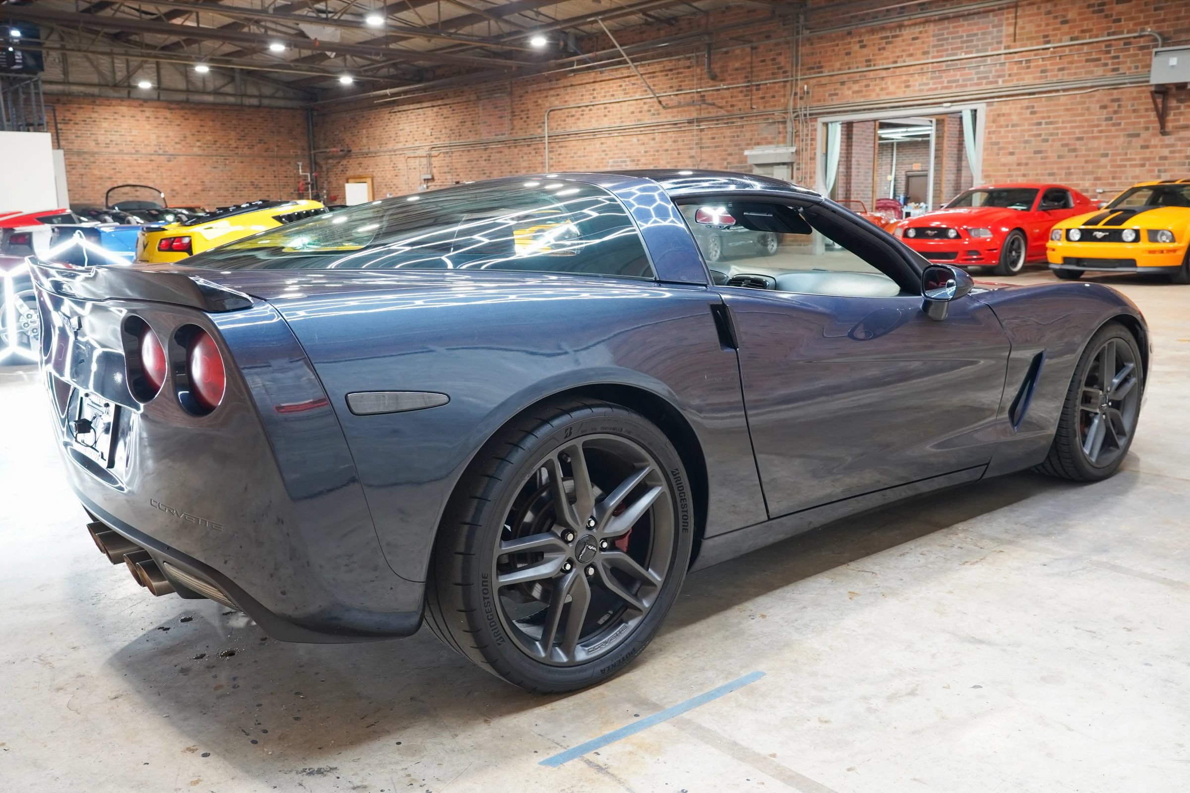 Used 2013 Chevrolet Corvette Coupe w/ Battery Protection Package RWD image 13