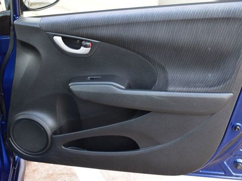 Used 2013 Honda Fit Sport image 40