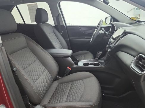 Used 2021 Chevrolet Equinox LT FWD image 37