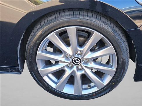 Used 2021 MAZDA MAZDA3 s FWD image 25