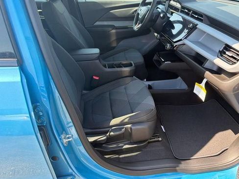 New 2027 Chevrolet Bolt LT w/ Comfort Package FWD image 13