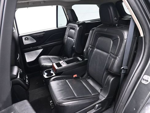Used 2020 Lincoln Aviator Reserve w/ Equipment Group 202A AWD/4WD image 16