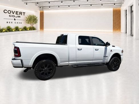 Used 2022 RAM 2500 Laramie w/ Night Edition AWD/4WD image 13