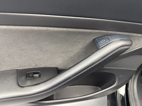 Used 2021 Tesla Model 3 Standard Range Plus RWD image 34