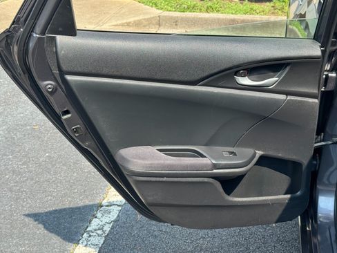 Used 2019 Honda Insight EX image 36