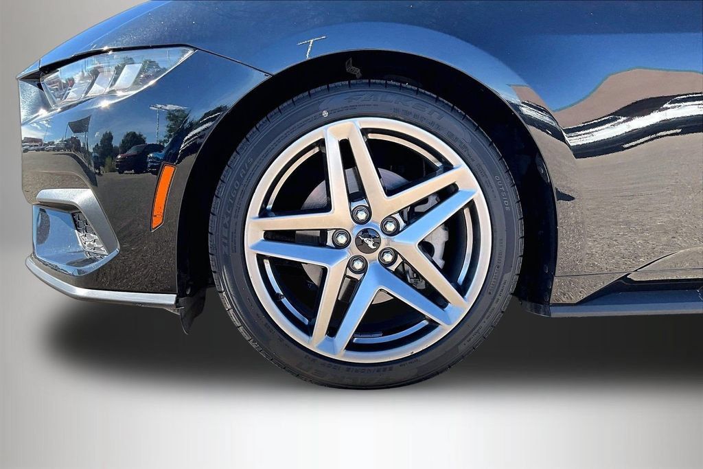 Used 2024 Ford Mustang Premium RWD image 28