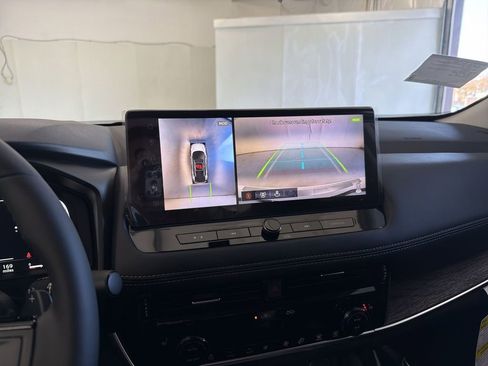 New 2026 Nissan Rogue Platinum w/ Platinum Premium Package image 30