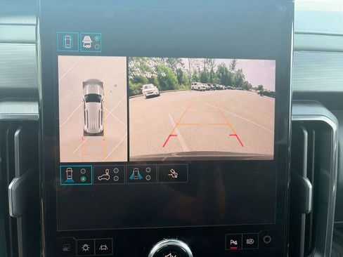 Used 2025 GMC Acadia AT4 w/ LPO, Floor Liner Package AWD/4WD image 22