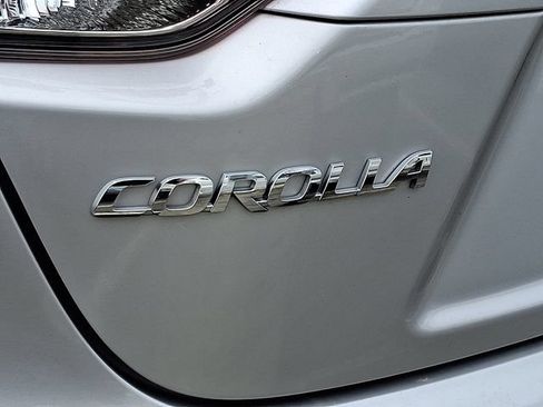 Used 2024 Toyota Corolla LE FWD image 10