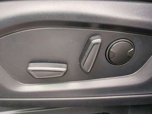 New 2026 Ford Explorer Active image 22