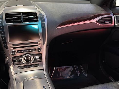 Used 2017 Lincoln MKZ Reserve w/ Climate Package image 14