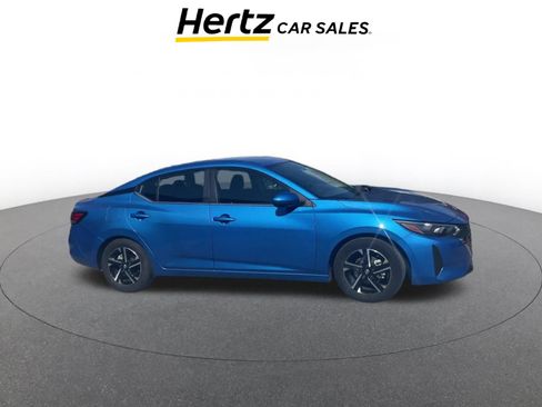 Used 2025 Nissan Sentra SV image 1