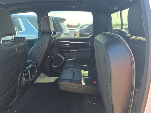 Used 2023 RAM 1500 Laramie AWD/4WD image 17