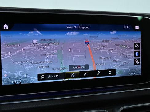 Used 2022 Mercedes-Benz GLS 450 4MATIC image 17