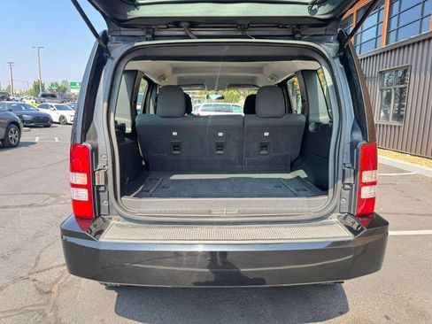 Used 2012 Jeep Liberty Sport AWD/4WD image 19