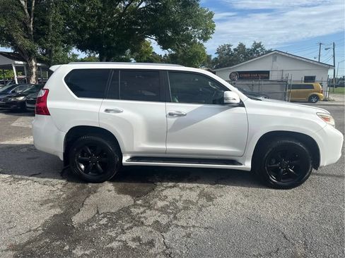 Used 2010 Lexus GX 460 w/ Comfort Plus Pkg AWD/4WD image 4