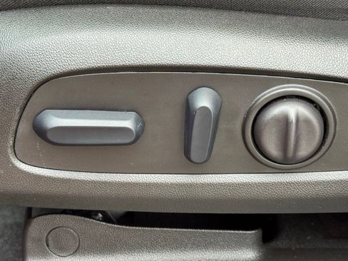 Used 2024 Chevrolet Blazer LT w/ Convenience Package image 19