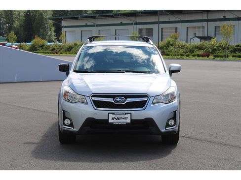 Used 2016 Subaru Crosstrek 2.0i Premium AWD/4WD image 5