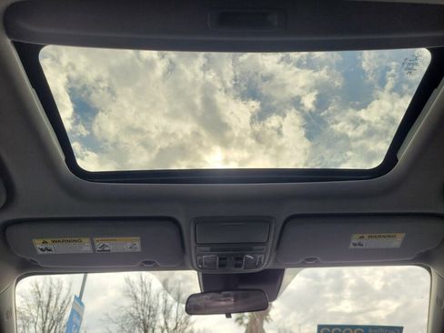 Certified 2022 Honda CR-V EX image 16