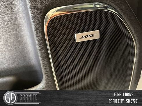 Used 2017 GMC Sierra 2500 SLT w/ Duramax Plus Package image 31