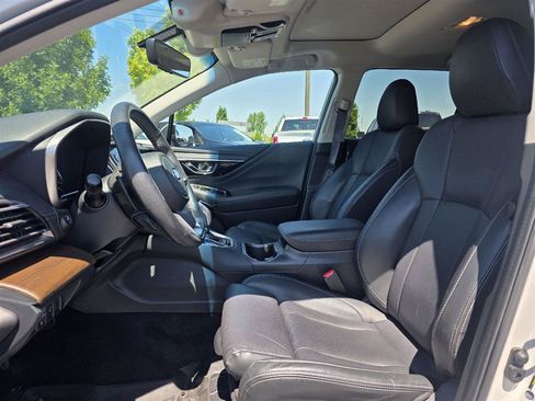 Used 2022 Subaru Outback Limited AWD/4WD image 7