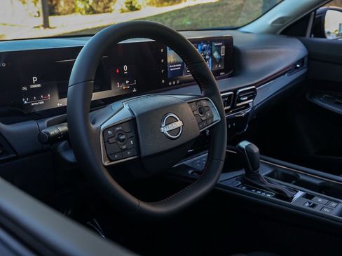 New 2026 Nissan Sentra SR w/ Floor Mat Package image 14