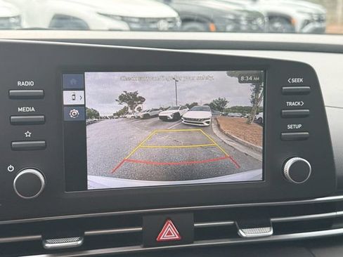 New 2026 Hyundai Elantra Hybrid FWD image 30