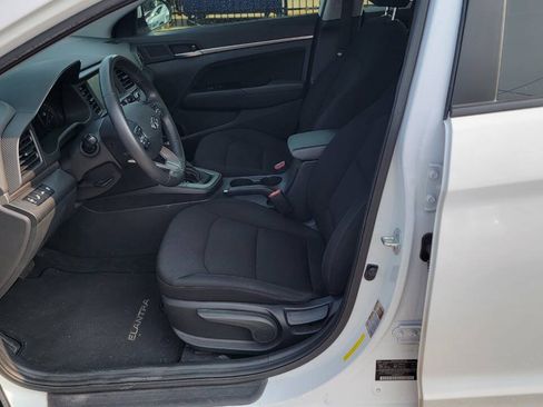 Used 2020 Hyundai Elantra Value Edition FWD image 24