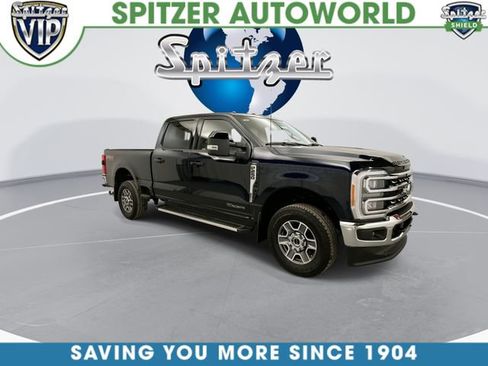 Used 2023 Ford F250 Lariat w/ FX4 Off-Road Package AWD/4WD image 2