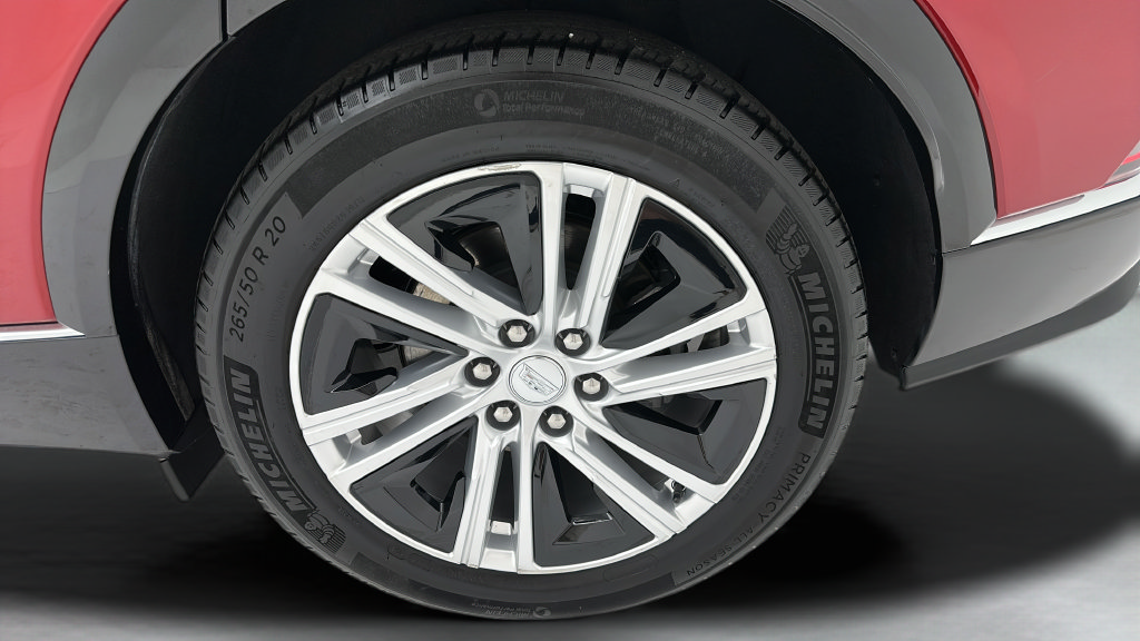 Used 2024 Cadillac Lyriq Tech AWD/4WD image 8