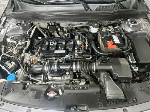 Used 2018 Honda Accord EX-L image 33