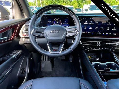 Used 2024 Chevrolet Traverse Z71 w/ Enhanced Driving Package AWD/4WD image 11
