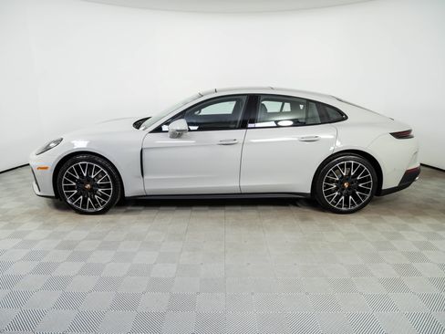 New 2026 Porsche Panamera RWD image 2