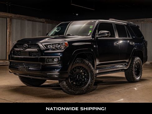 Used 2023 Toyota 4Runner Limited AWD/4WD image 4