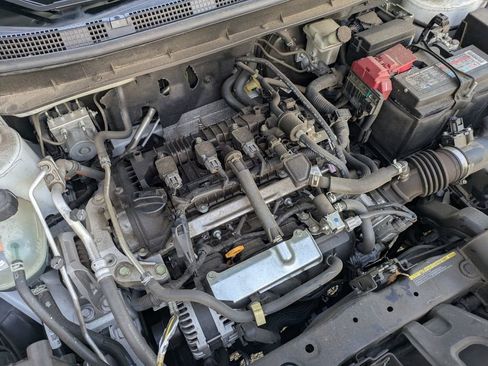 Used 2023 Nissan Kicks SV image 12