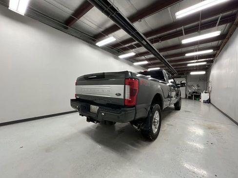 Used 2019 Ford F350 Platinum w/ Platinum Ultimate Package image 8