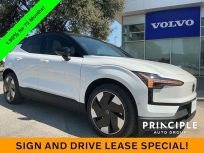 New 2025 Volvo EX30 Ultra w/ Protection Package Premier