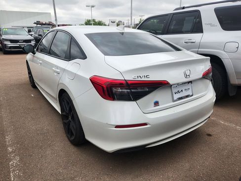 Used 2024 Honda Civic Sport image 4