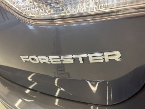 Certified 2024 Subaru Forester Limited image 35