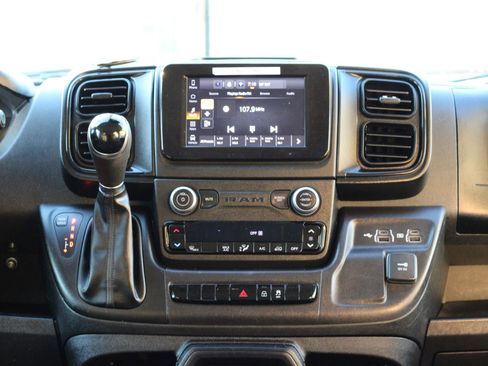 Used 2022 RAM ProMaster 2500 FWD image 17