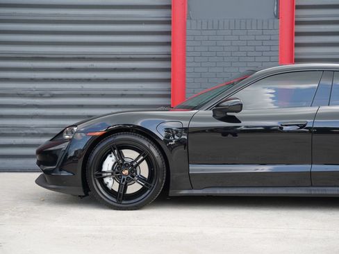 Used 2021 Porsche Taycan 4S AWD/4WD image 5
