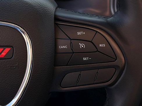 Used 2022 Dodge Charger SXT w/ Blacktop Package image 15