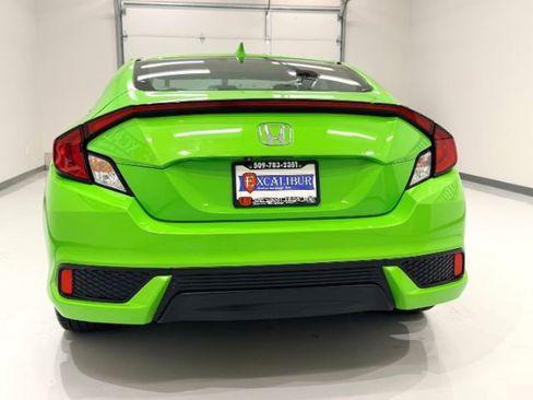 Used 2018 Honda Civic EX-T image 10